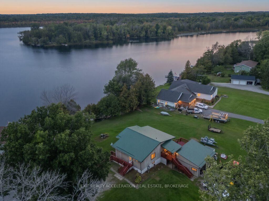Property Photo:  26 Oak Lane  ON K0K 3G0 