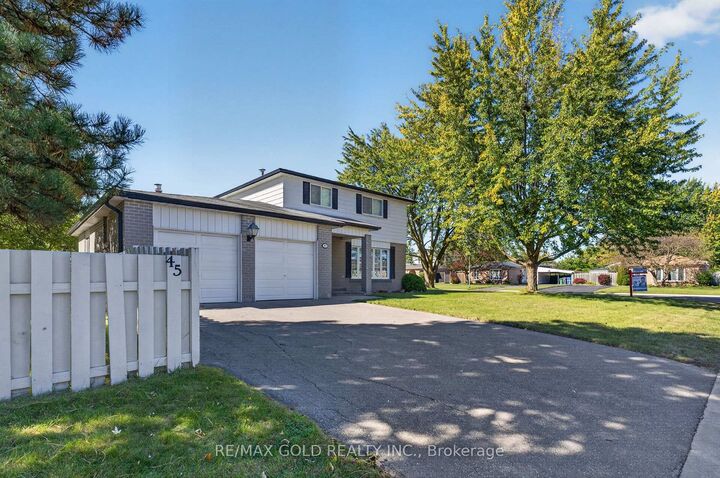 Property Photo:  45 Fidelia Crescent  ON L6T 3P7 