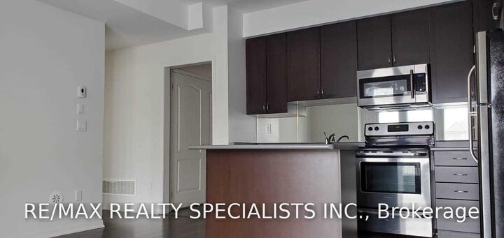 Photo de la propriété: 3135 Boxford Crescent 5 ON L5M 0X1