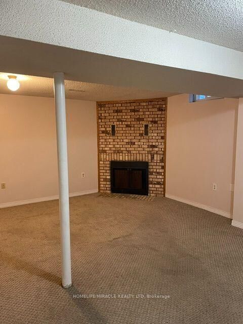 Property Photo:  5547 River Grove Avenue  ON L5M 3T6 