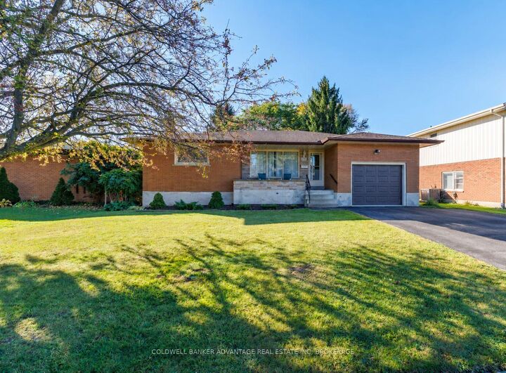 Photo de la propriété:  231 Price Avenue  ON L3C 3Z1 