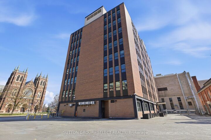 Property Photo:  195 Dufferin Avenue 713  ON N6K 1K7 