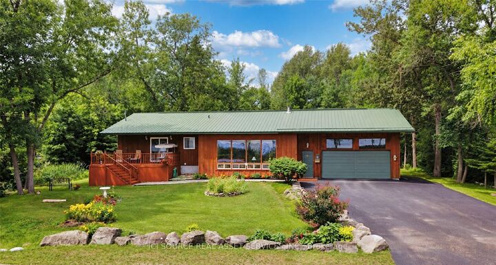 Property Photo:  117 Front Street W  ON K0M 1A0 