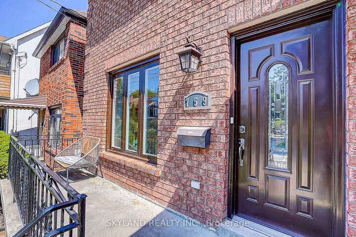 Property Photo: 759 Shaw Street ON M6G 3L9