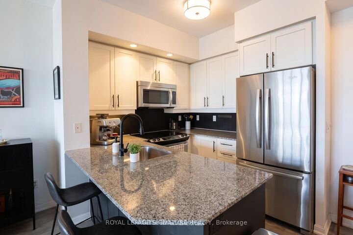 Property Photo:  85 East Liberty Street 1602  ON M6K 3R4 