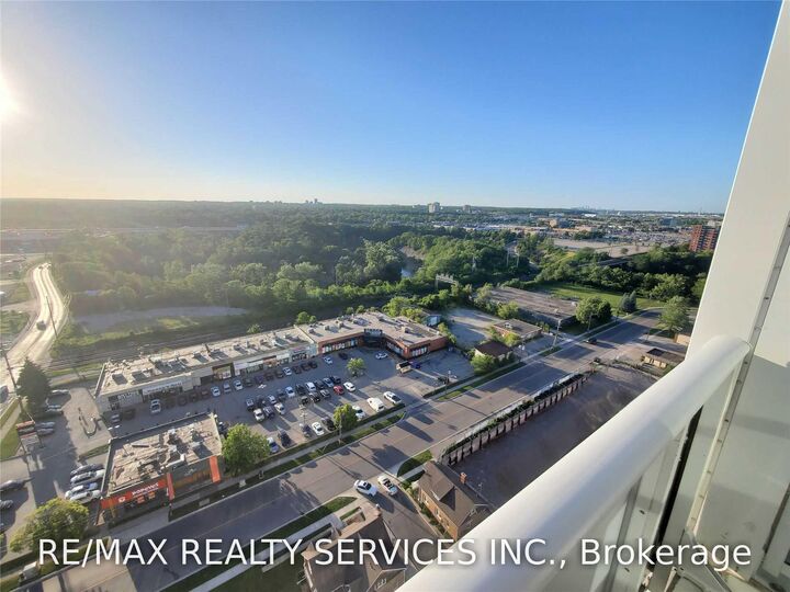 Property Photo:  65 Speers Road 1701  ON L6K 3V5 
