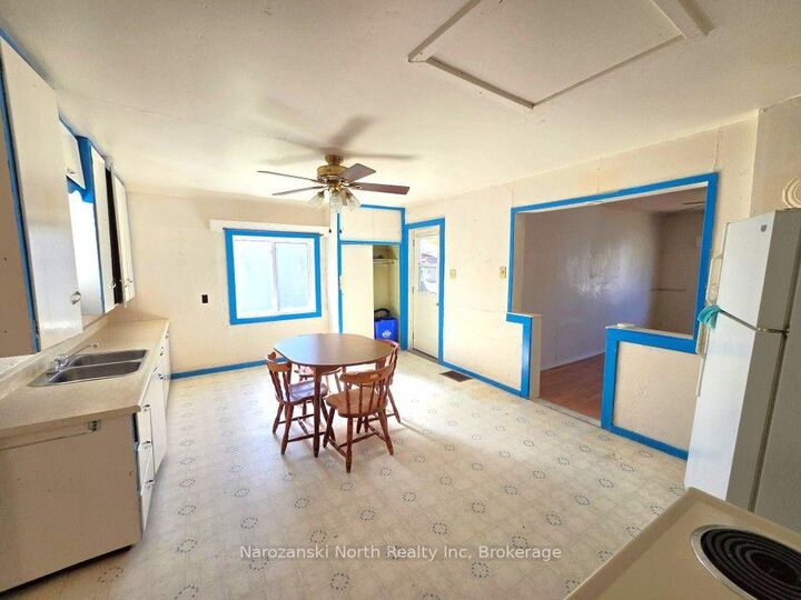 Property Photo:  78 St. David Street N  ON P0M 2N0 