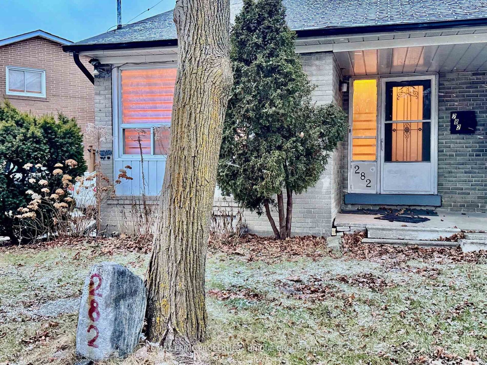Property Photo: 282 Roywood Drive ON M3A 2E6