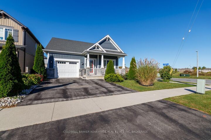 Photo de la propriété: 285 South Pelham Road ON L3C 0E6