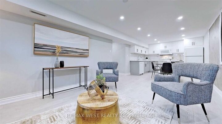 Property Photo:  360 Dixon Boulevard Lower  ON L3Y 5C4 