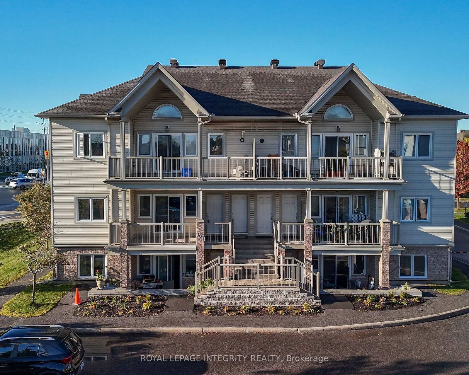 Property Photo:  103 Fraser Fields Way I  ON K2J 5V1 