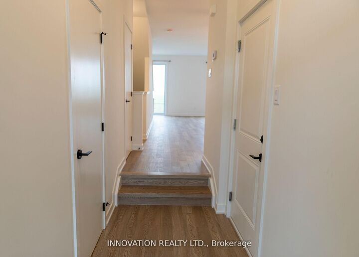 Property Photo:  775 Maverick Crescent  ON K2S 2X2 