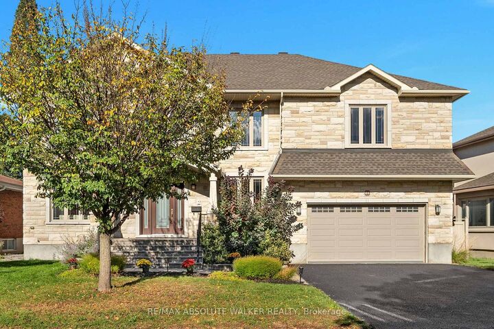 Property Photo:  25 Goodwin Avenue  ON K2E 5C8 
