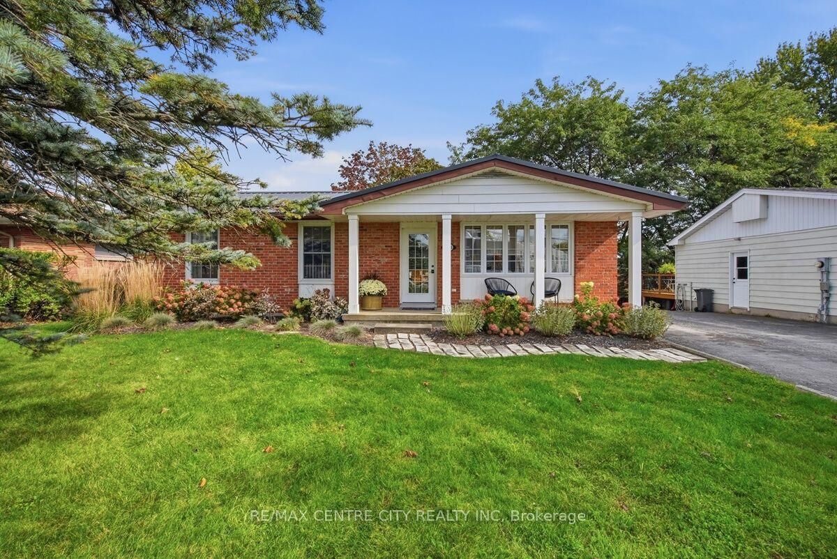 Property Photo:  4564 East Road E  ON N5L 1A7 