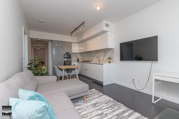 Property Photo:  2085 Skyline Drive 3603  BC V5C 0M6 