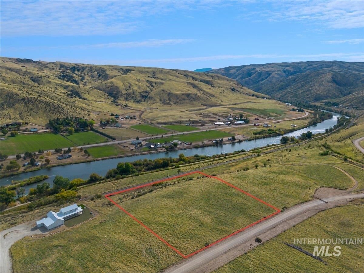 Property Photo: 4201 Harmony Ln (Lot 3) ID 83617