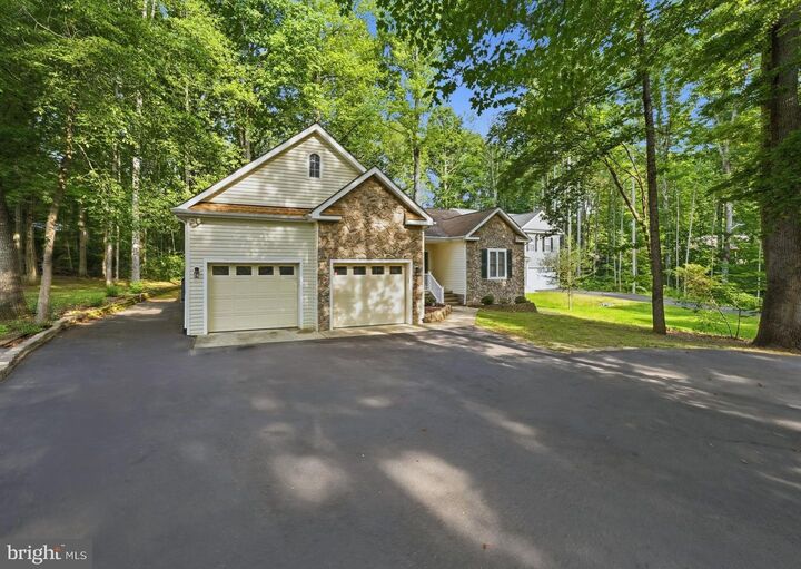 Property Photo: 109 Butler Circle VA 22508