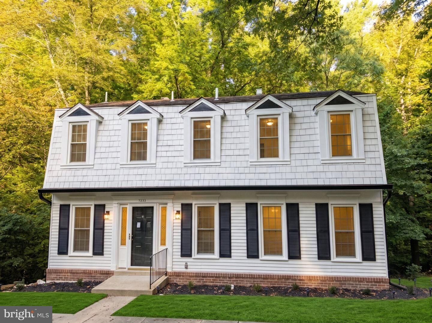 Property Photo:  8550 Newington Forest Court  VA 22153 