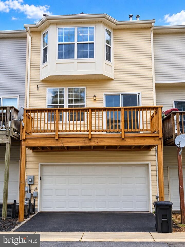 Property Photo:  46214 Wales Terrace  VA 20165 