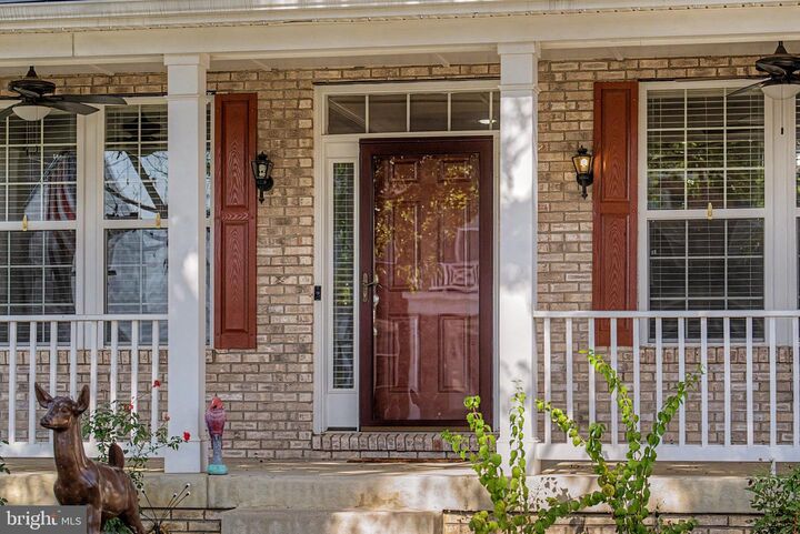 Property Photo:  15198 Jennerette Lane  VA 22193 