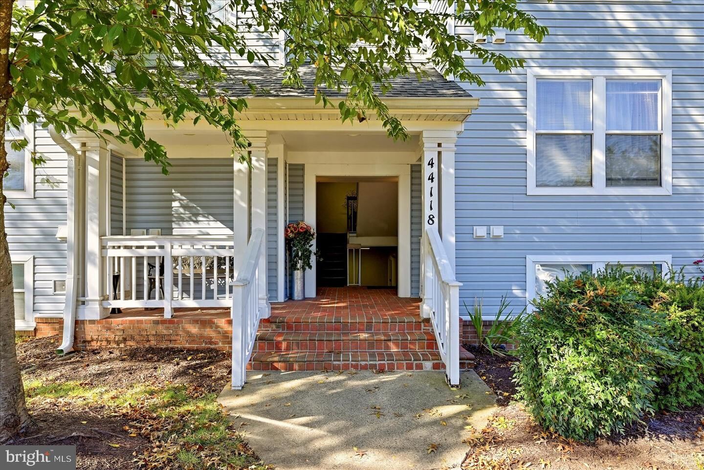 Property Photo:  44118 Natalie Terrace 302  VA 20147 