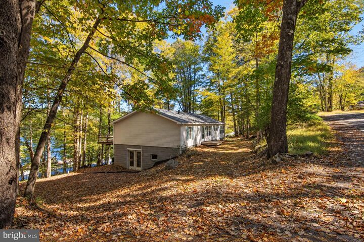 Property Photo: 459 Santa Fe Trl MD 21550