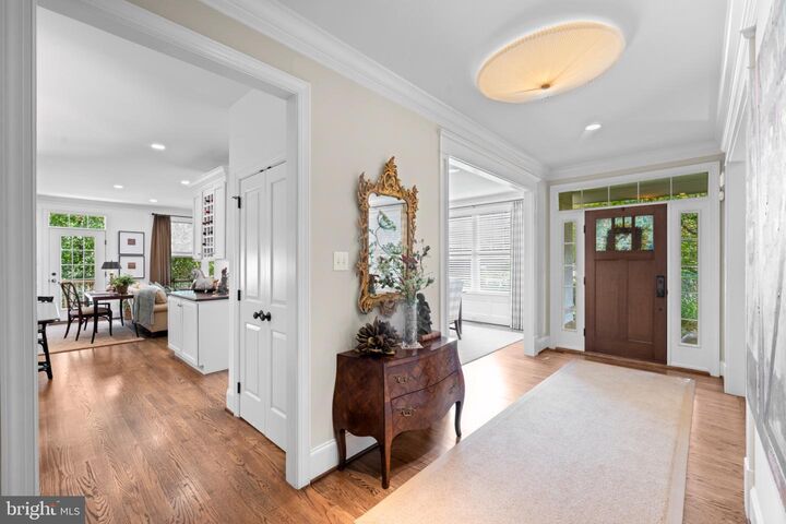 Property Photo: 105 Traymore Lane PA 19063
