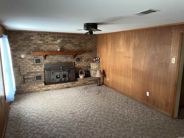 Property Photo: 304 E Second AR 72128
