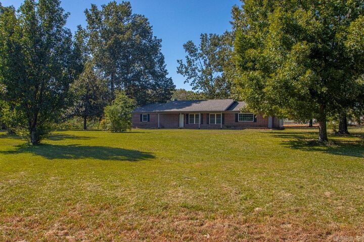 Property Photo: 17139 S Alexander Road AR 72002