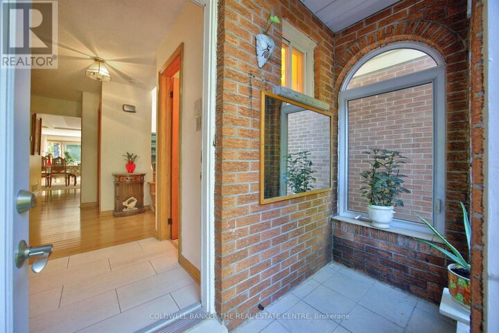 Property Photo: 15 Craiglee Drive ON M1N 2L7