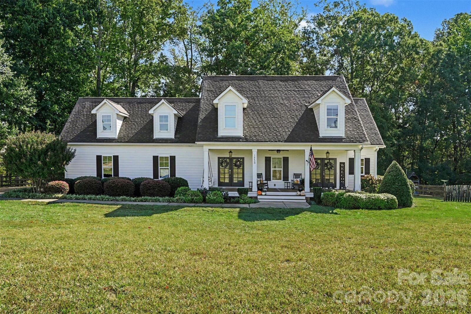 Property Photo: 14438 Beatties Ford Road NC 28078