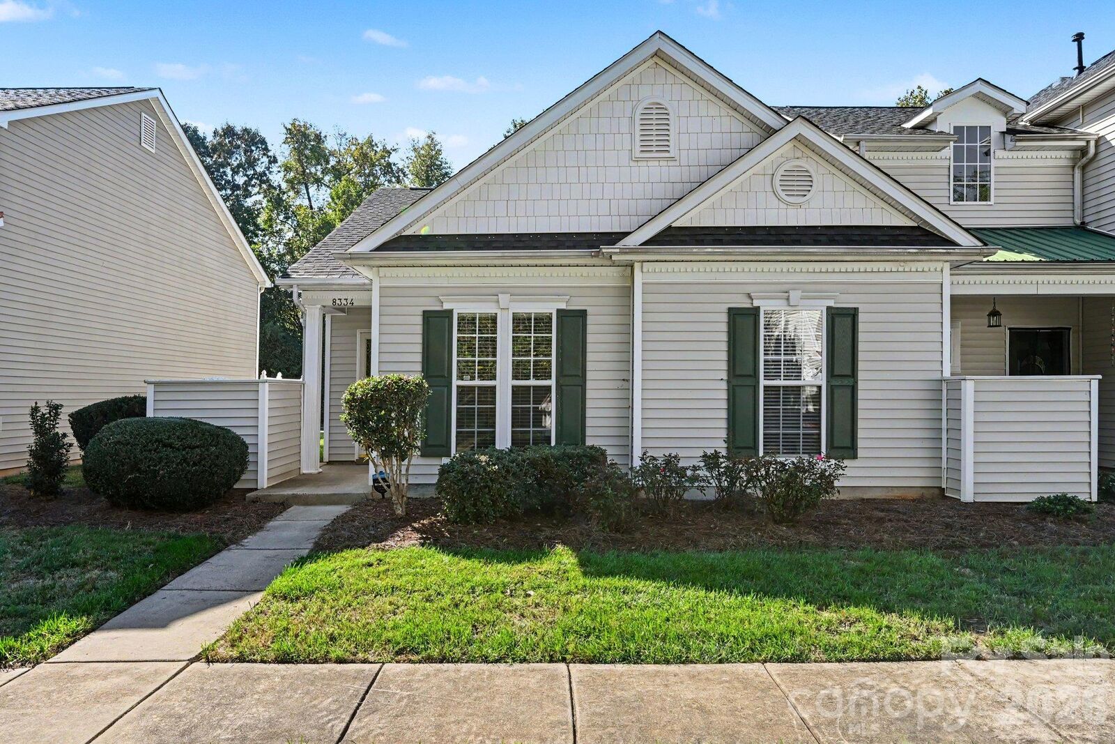Property Photo:  8334 Carob Tree Lane  NC 28215 