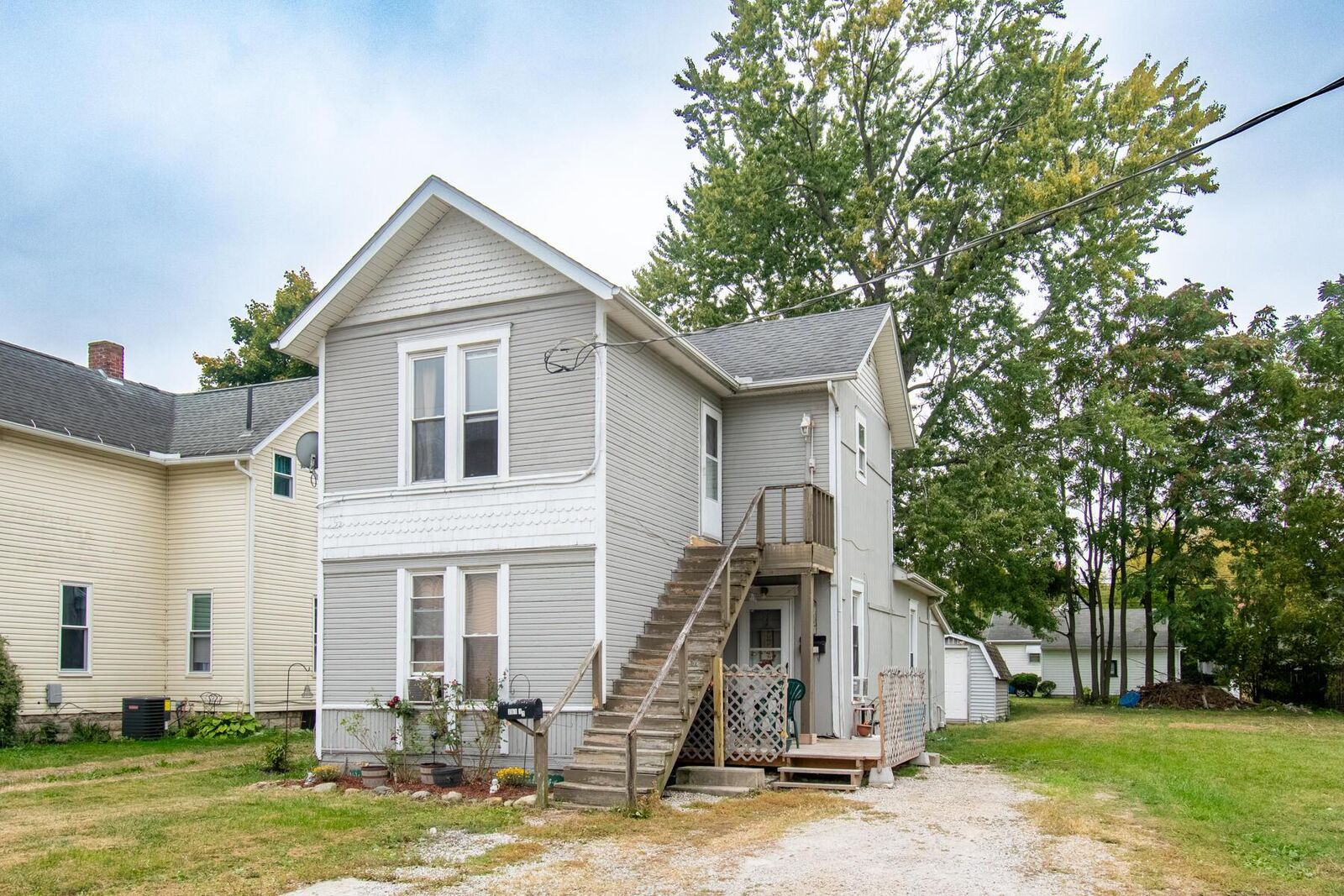 Property Photo:  261 Elm Street  OH 43302 