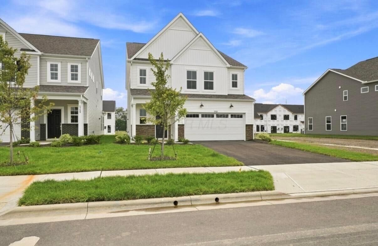 Property Photo:  5767 Valleydale Road  OH 43065 