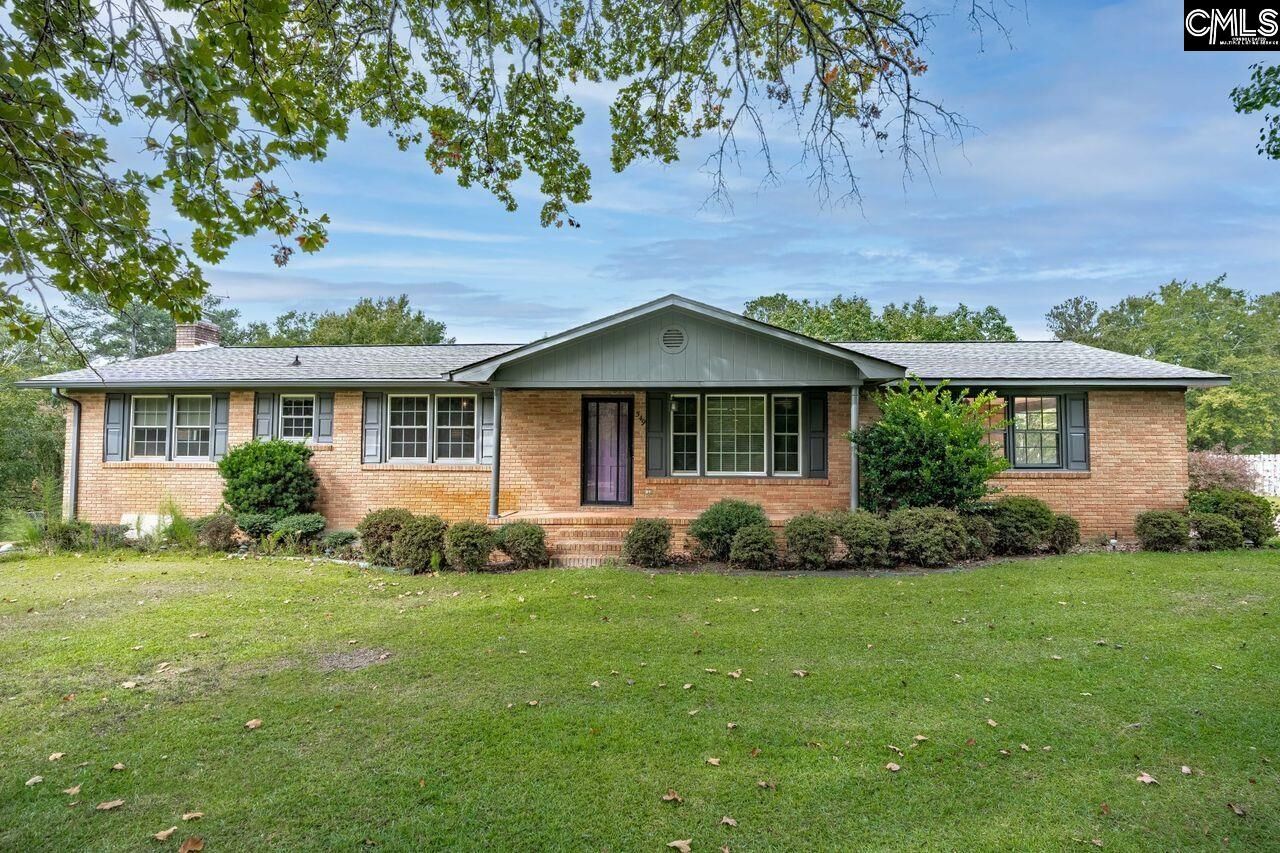 Property Photo:  549 Long Terrace  SC 29070-7425 