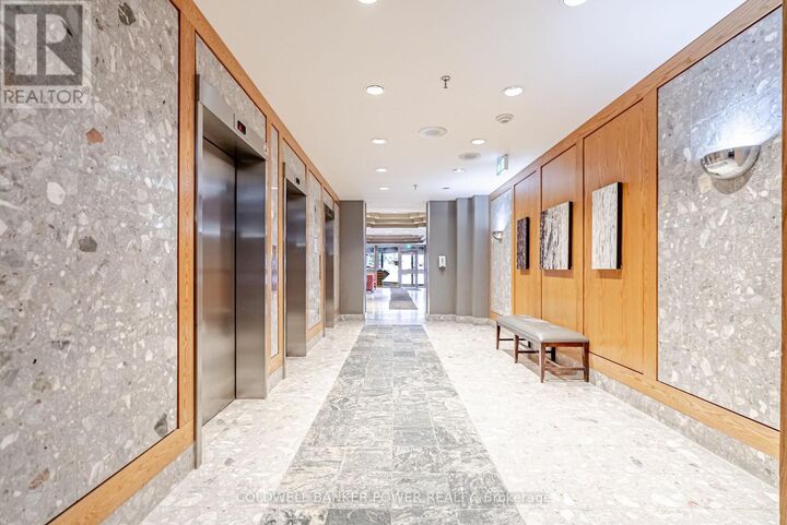 Property Photo: 695 Richmond Street 1705 ON N6A 5M8