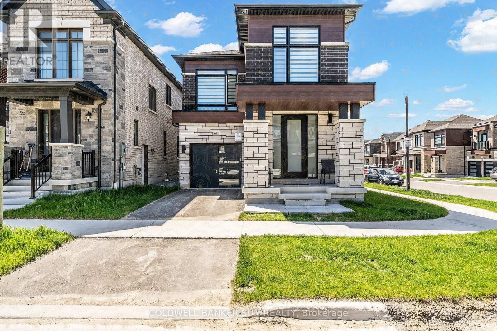 Property Photo:  1059 Pisces Trail  ON L1X 0P8 