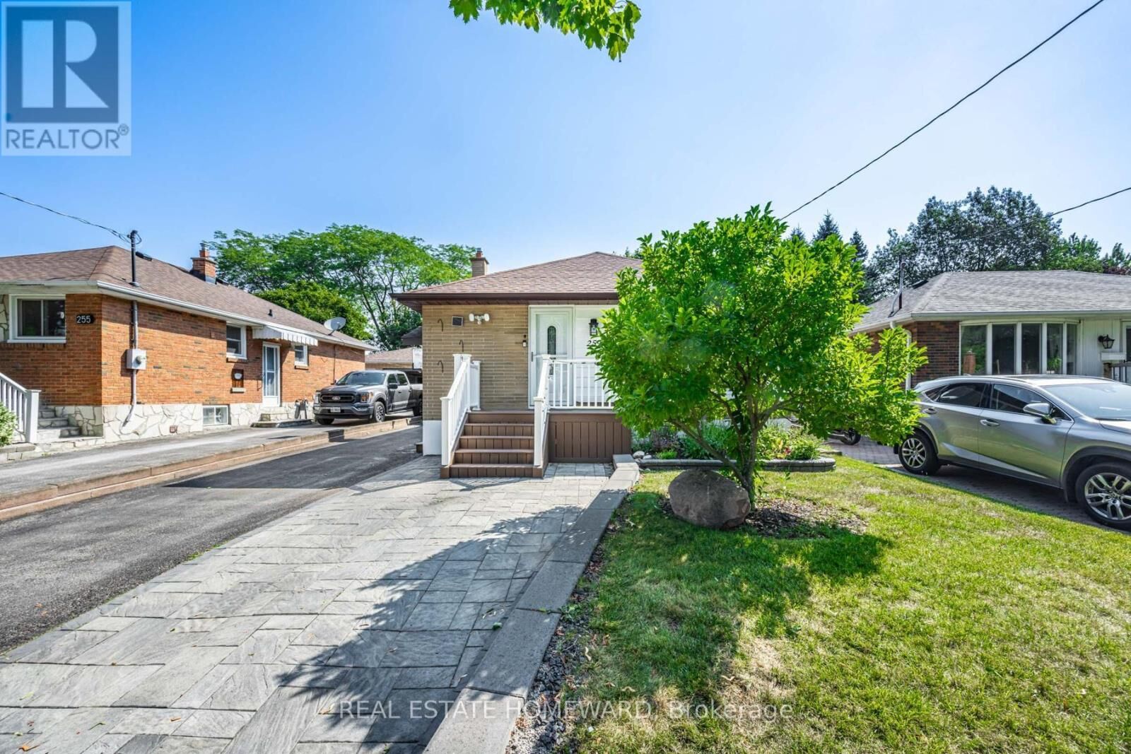 Property Photo: 259 Windsor Street ON L1H 6G5