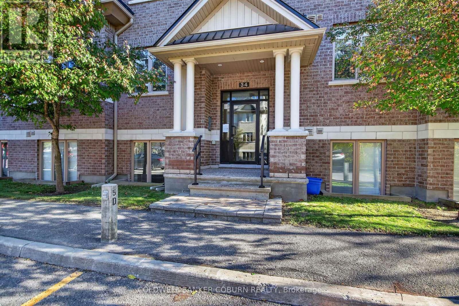 Property Photo:  34 Tadley Private C  ON K2J 2T3 
