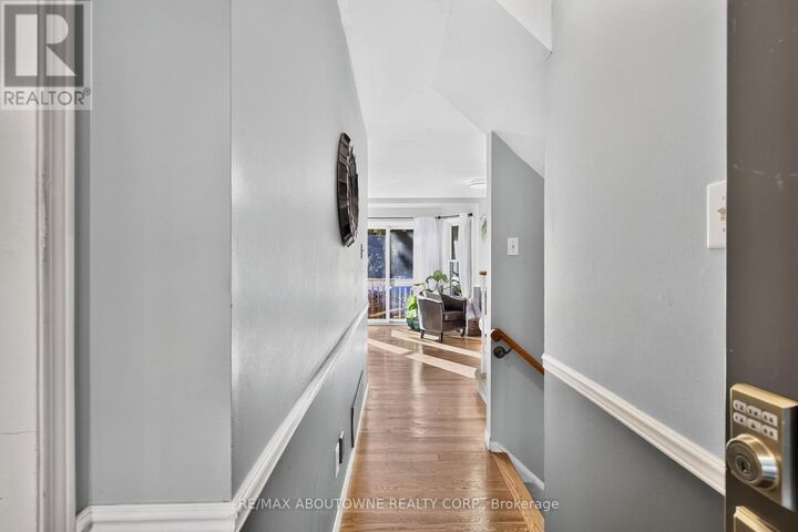 Property Photo: 2915 Headon Forest Drive 53 ON L7M 3Z6