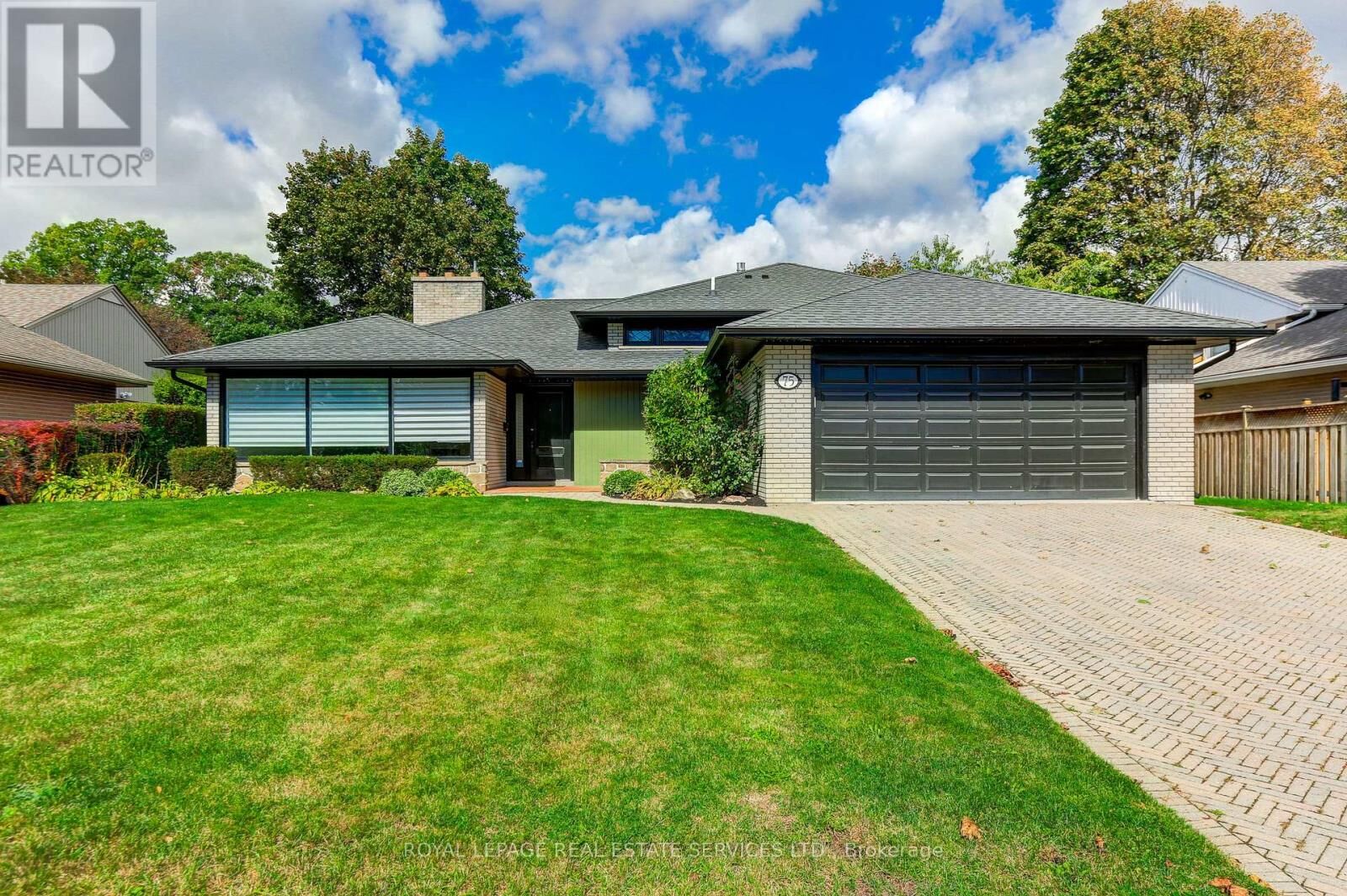 Property Photo:  75 Ravensbourne Crescent  ON M9A 2B1 