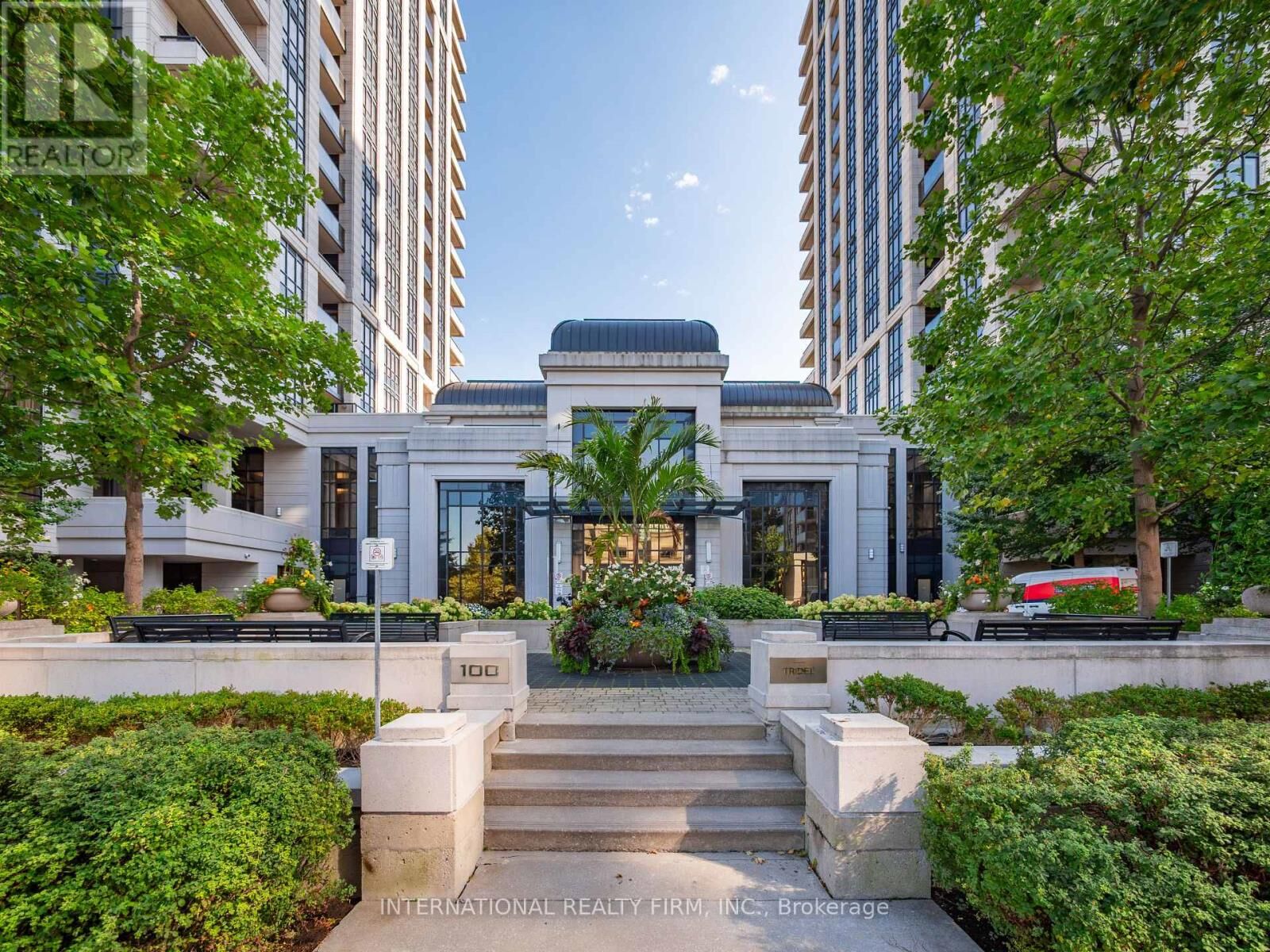 Property Photo:  100 Harrison Garden Boulevard 925  ON M2N 0C2 