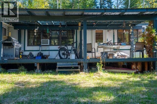 Property Photo:  2701 Leecrest Road  BC V1L 6L1 