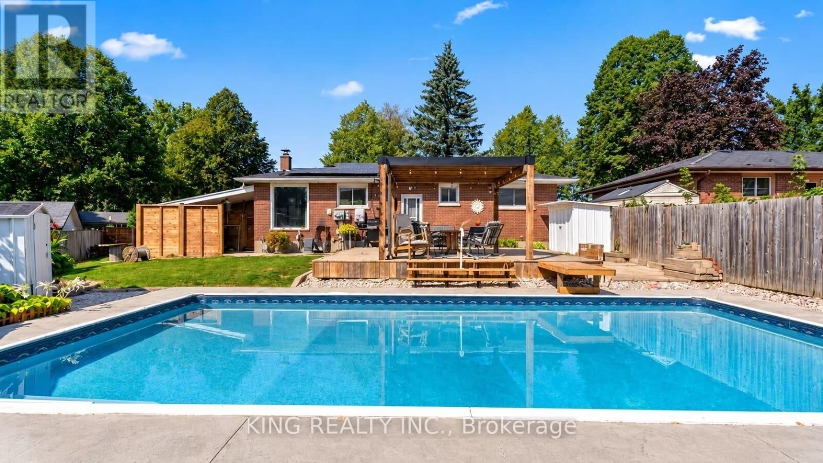 Property Photo:  6 Genevive Crescent  ON N5Y 4A8 