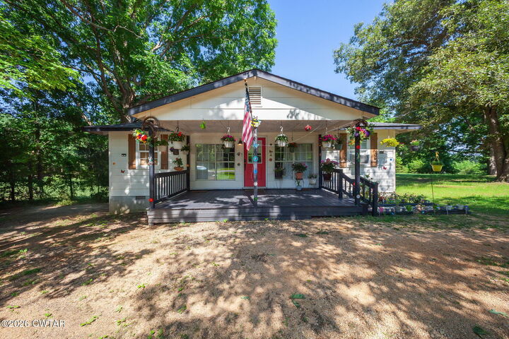 Property Photo:  3230 Old Reagan Road  TN 38371 