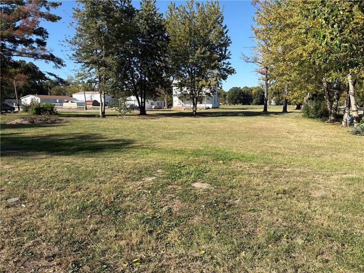 Property Photo: 207 W North Street IL 62461