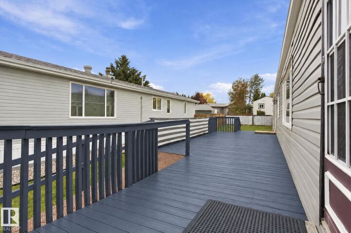 Property Photo:  2664 Lakeview Dr NW  AB T5S 1T7 
