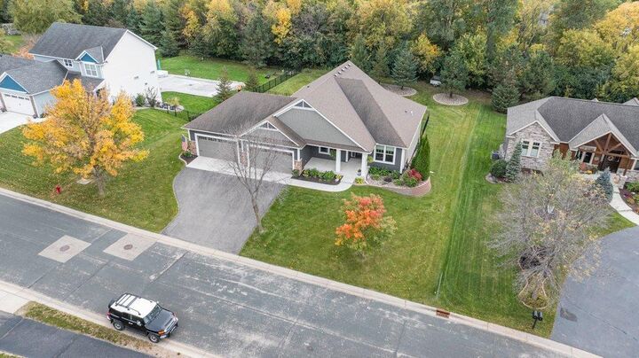 Property Photo:  1541 Belmont Avenue NW  MN 55379 