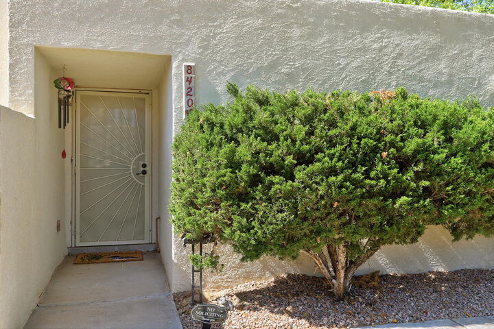 Property Photo:  8420 Parrot Run Road NE  NM 87109 