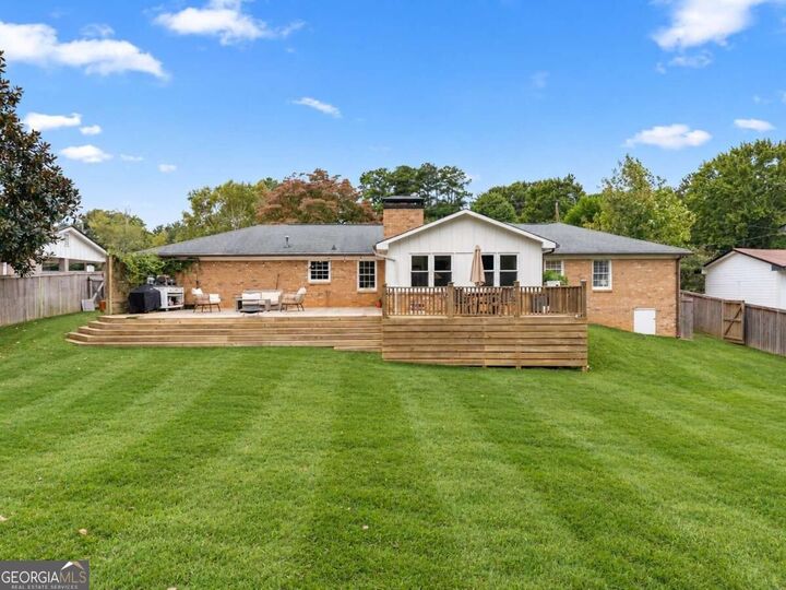 Property Photo:  1095 Tuxedo Drive  GA 30075 